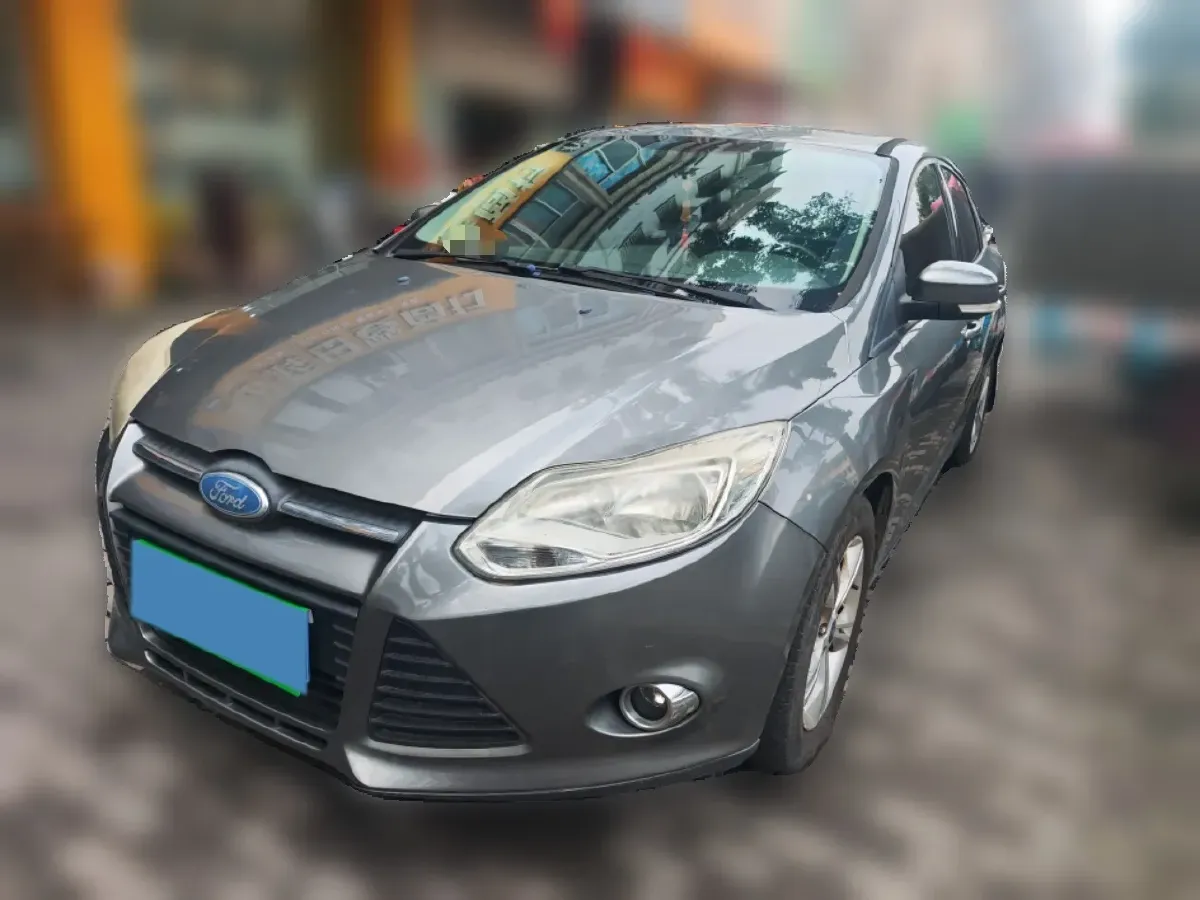 2012 Ford Focus 1.6L 125HP L4 6DCT,autocango,china used car exporter,china ev exporter,chinese used car exporter,chinese used ev exporter