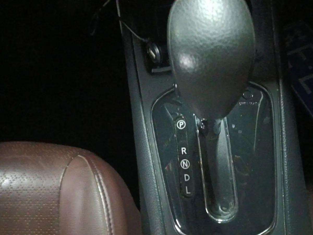 2013 Nissan Tiida 1.6L 126HP L4 CVT,autocango,china used car exporter,china ev exporter,chinese used car exporter,chinese used ev exporter