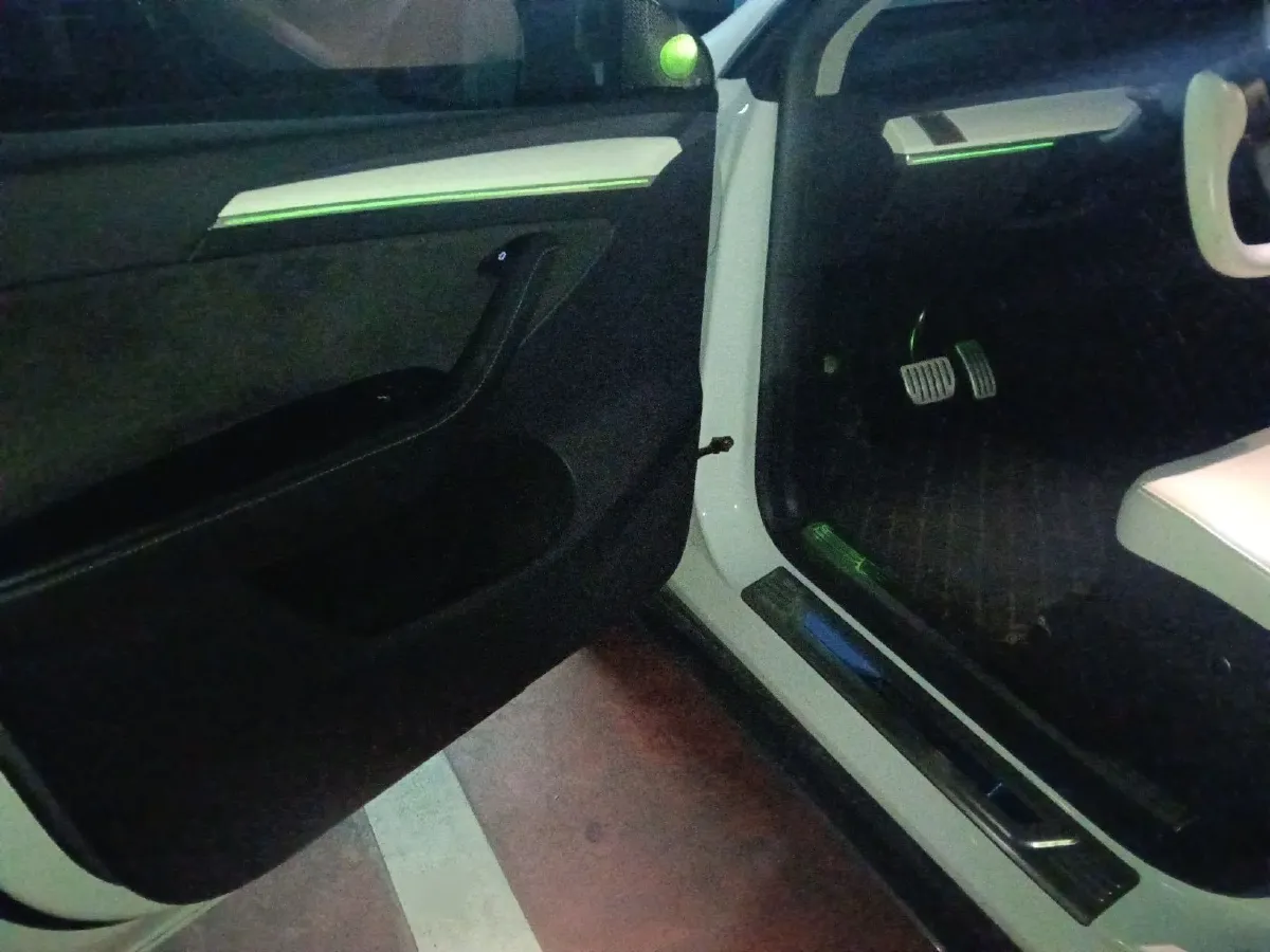 2022 Tesla Model Y BEV 78.4KWH,autocango,china used car exporter,china ev exporter,chinese used car exporter,chinese used ev exporter