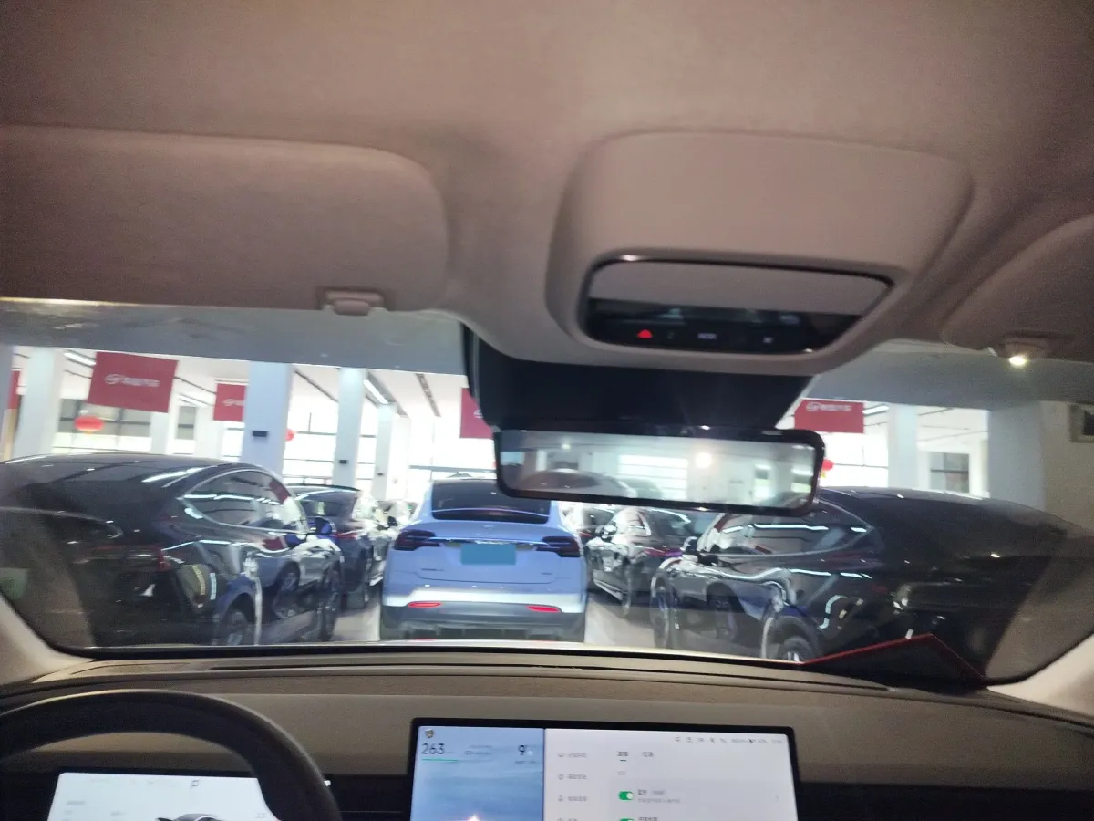 2025 Xpeng G6 BEV 68.5KWH,autocango,china used car exporter,china ev exporter,chinese used car exporter,chinese used ev exporter