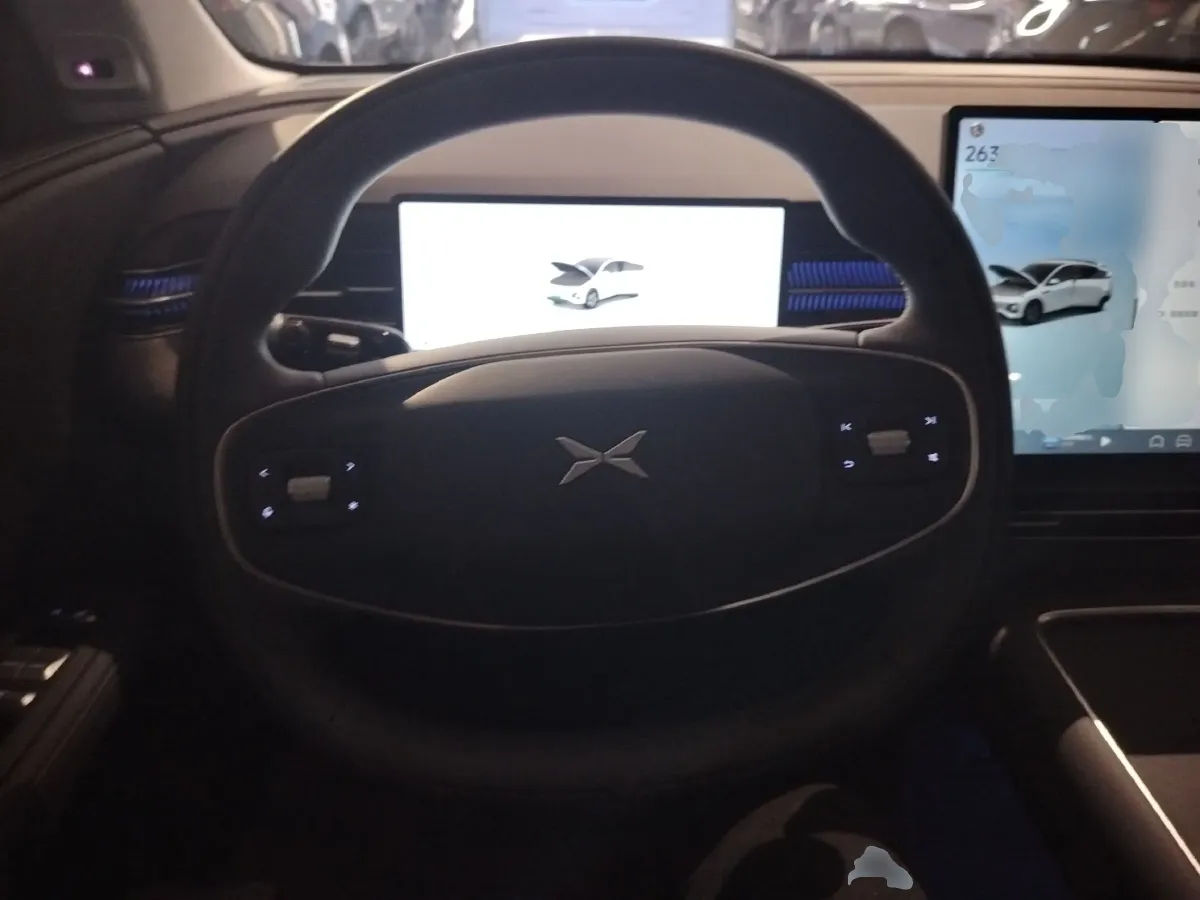 2025 Xpeng G6 BEV 68.5KWH,autocango,china used car exporter,china ev exporter,chinese used car exporter,chinese used ev exporter