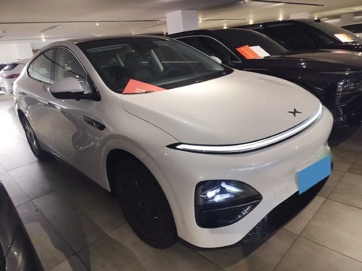 2025 Xpeng G6 BEV 68.5KWH,autocango,china used car exporter,china ev exporter,chinese used car exporter,chinese used ev exporter