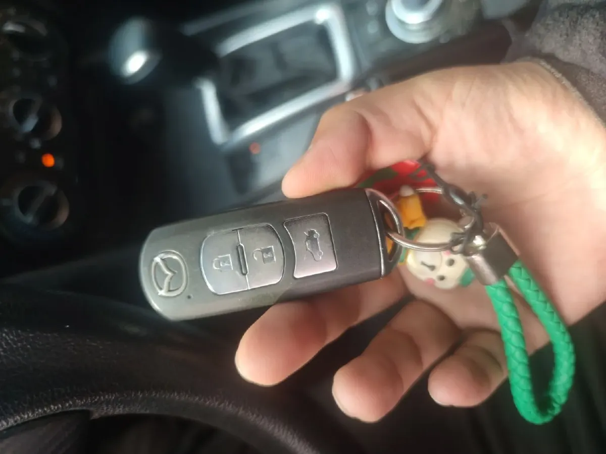 2016 Mazda 3 Axela 1.5L 117HP L4 6AT,autocango,china used car exporter,china ev exporter,chinese used car exporter,chinese used ev exporter