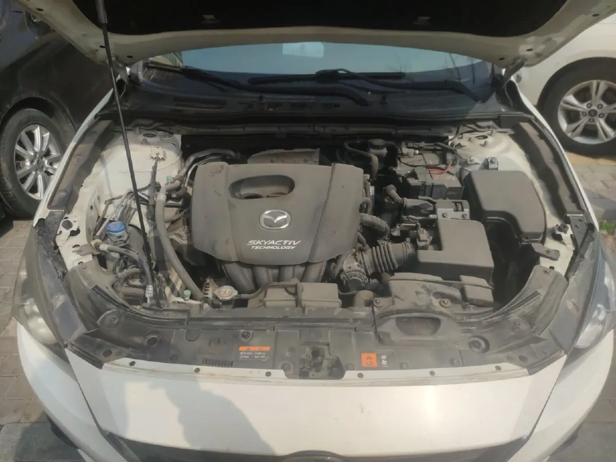 2016 Mazda 3 Axela 1.5L 117HP L4 6AT,autocango,china used car exporter,china ev exporter,chinese used car exporter,chinese used ev exporter