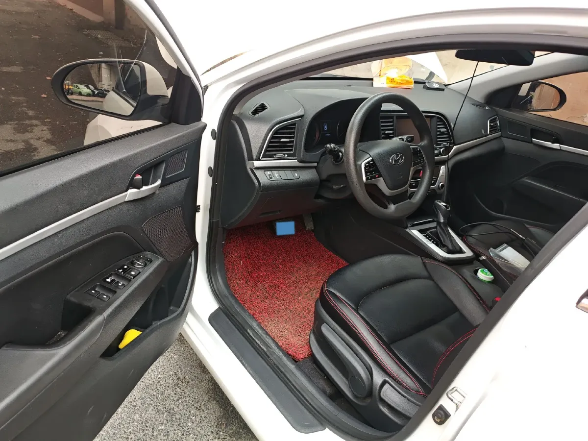 2016 Hyundai Elantra 1.6L 130HP L4 6AT,autocango,china used car exporter,china ev exporter,chinese used car exporter,chinese used ev exporter