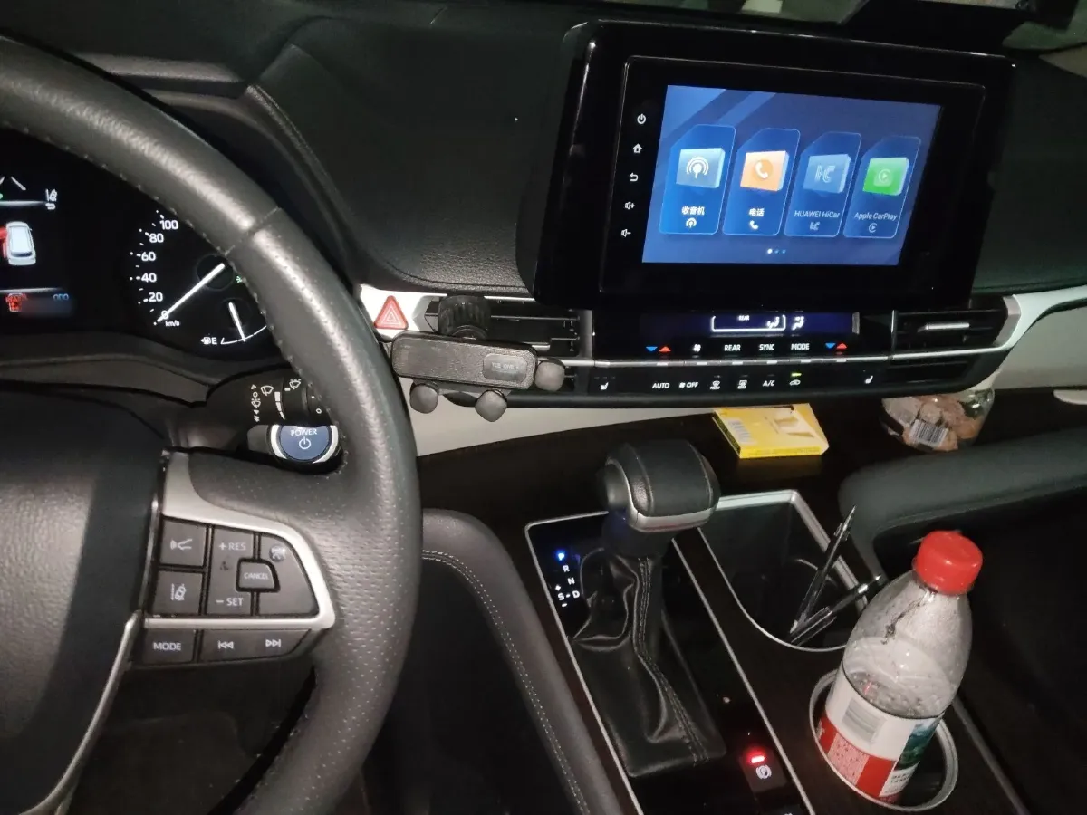 2023 Toyota Sienna 2.5L 189HP L4 E-CVT Hybrid,autocango,china used car exporter,china ev exporter,chinese used car exporter,chinese used ev exporter