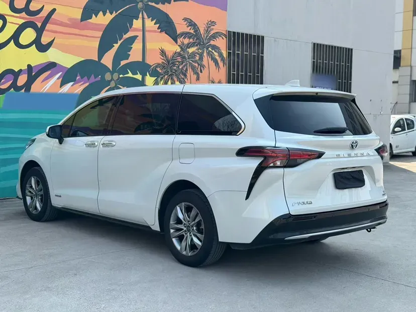 2023 Toyota Sienna 2.5L 189HP L4 E-CVT Hybrid,autocango,china used car exporter,china ev exporter,chinese used car exporter,chinese used ev exporter