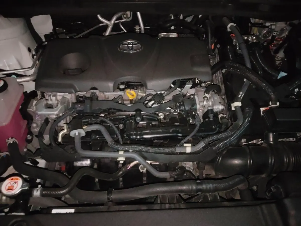 2023 Toyota Sienna 2.5L 189HP L4 E-CVT Hybrid,autocango,china used car exporter,china ev exporter,chinese used car exporter,chinese used ev exporter