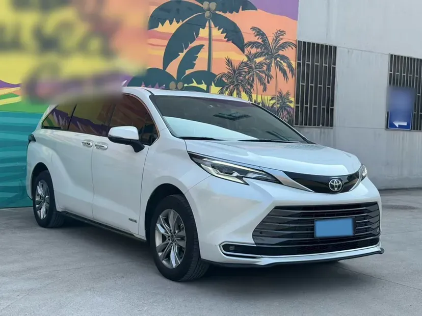 2023 Toyota Sienna 2.5L 189HP L4 E-CVT Hybrid,autocango,china used car exporter,china ev exporter,chinese used car exporter,chinese used ev exporter
