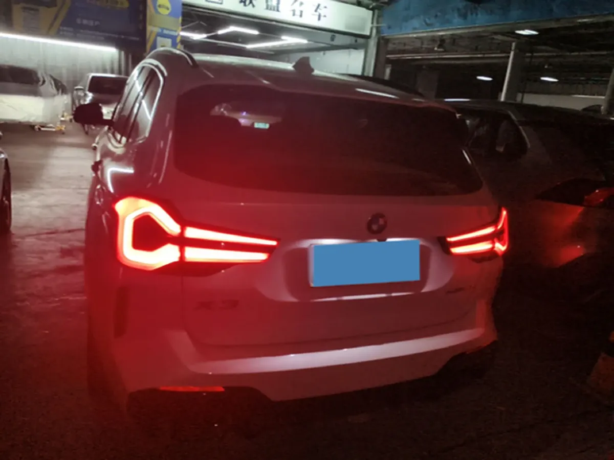 2023 BMW X3 2.0T 245HP L4 8AT,autocango,china used car exporter,china ev exporter,chinese used car exporter,chinese used ev exporter