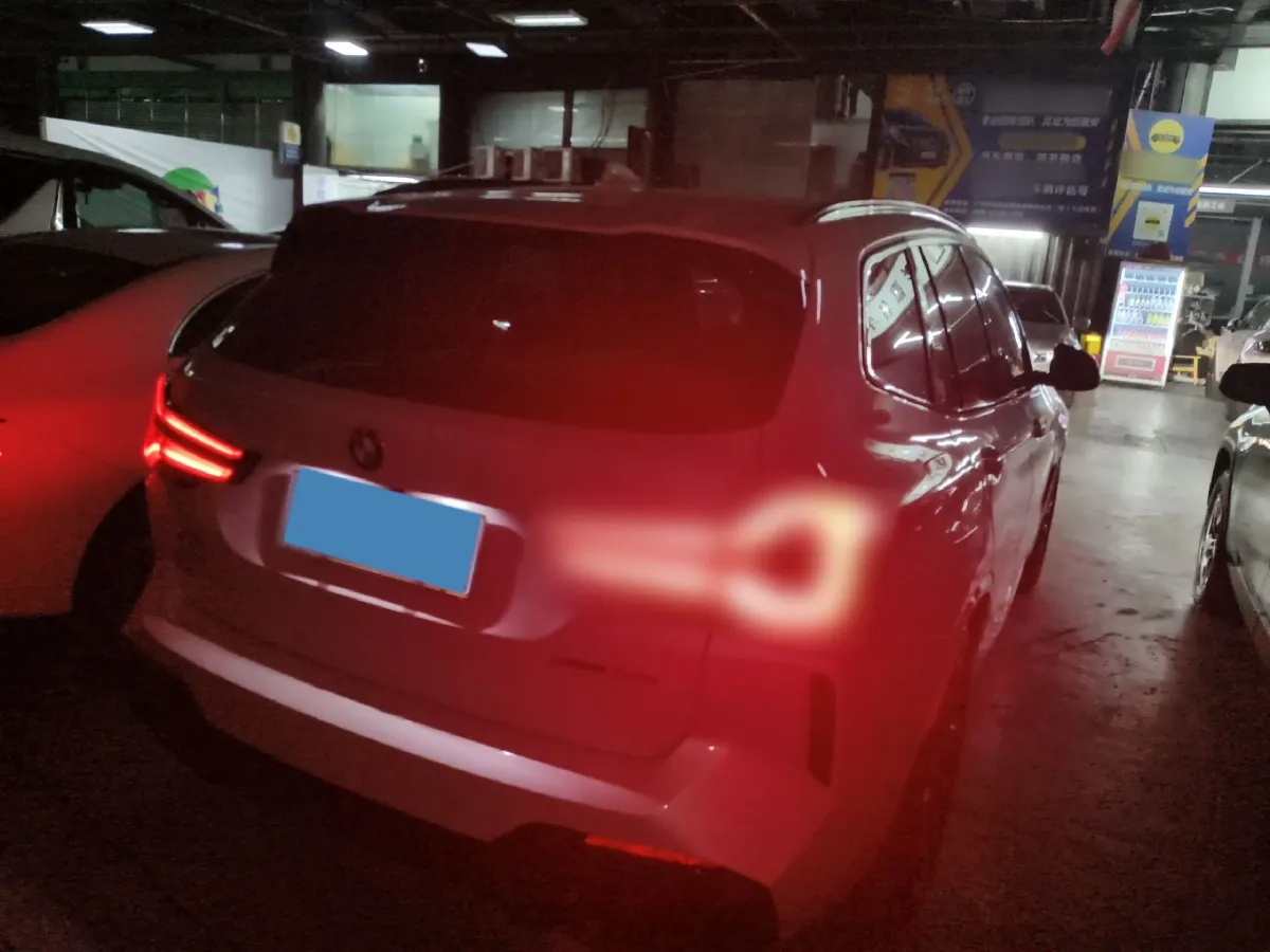 2023 BMW X3 2.0T 245HP L4 8AT,autocango,china used car exporter,china ev exporter,chinese used car exporter,chinese used ev exporter