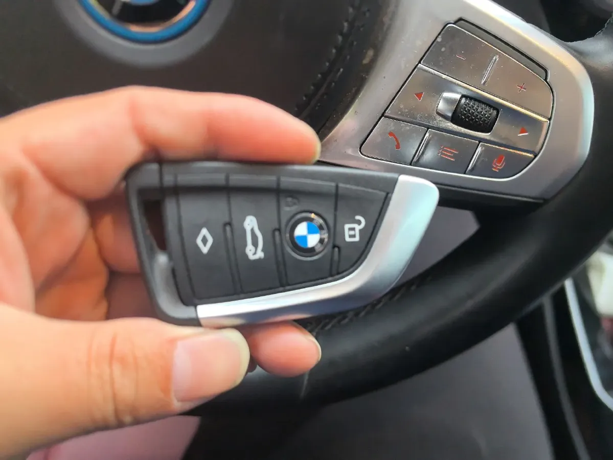 2024 BMW iX3 BEV 80KWH,autocango,china used car exporter,china ev exporter,chinese used car exporter,chinese used ev exporter