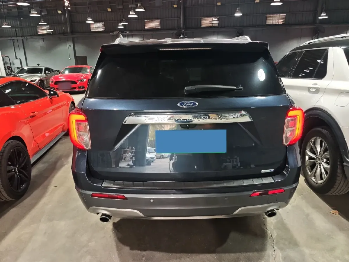2020 Ford Explorer 2.3T 276HP L4 10AT,autocango,china used car exporter,china ev exporter,chinese used car exporter,chinese used ev exporter