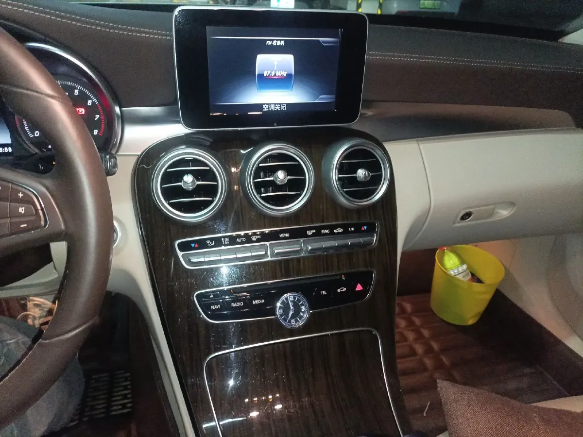 2015 Mercedes-Benz C Class 1.6T 156HP L4 7AT,autocango,china used car exporter,china ev exporter,chinese used car exporter,chinese used ev exporter