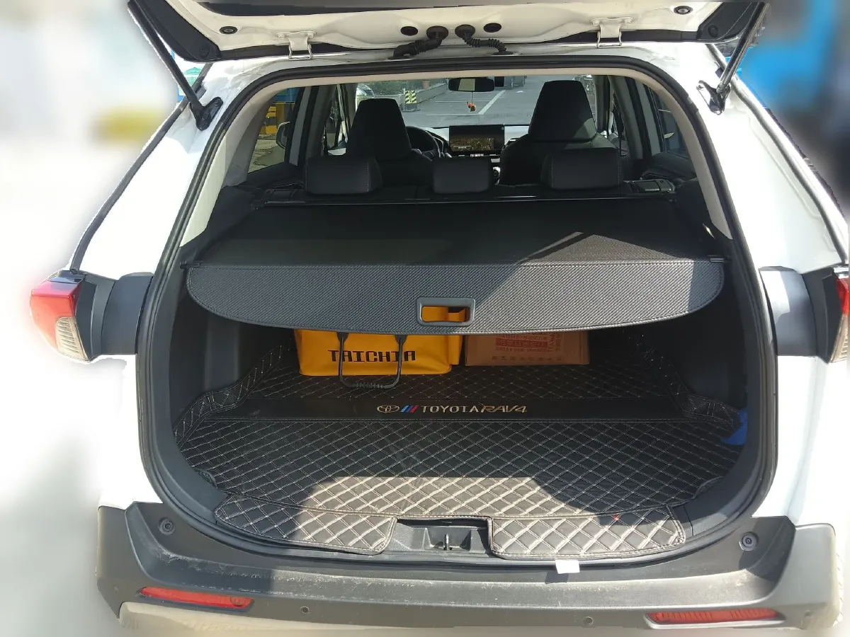 2023 Toyota RAV4 2.0L 171HP L4 CVT,autocango,china used car exporter,china ev exporter,chinese used car exporter,chinese used ev exporter