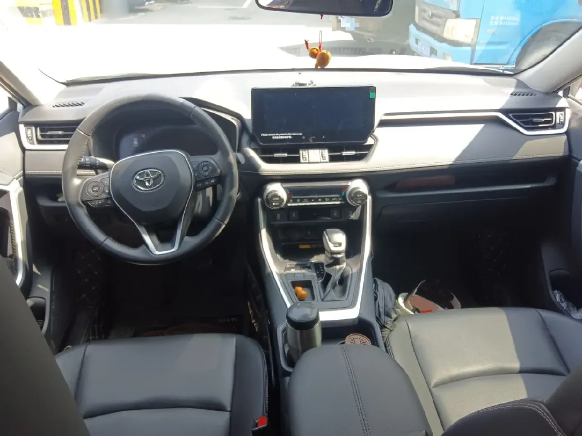 2023 Toyota RAV4 2.0L 171HP L4 CVT,autocango,china used car exporter,china ev exporter,chinese used car exporter,chinese used ev exporter