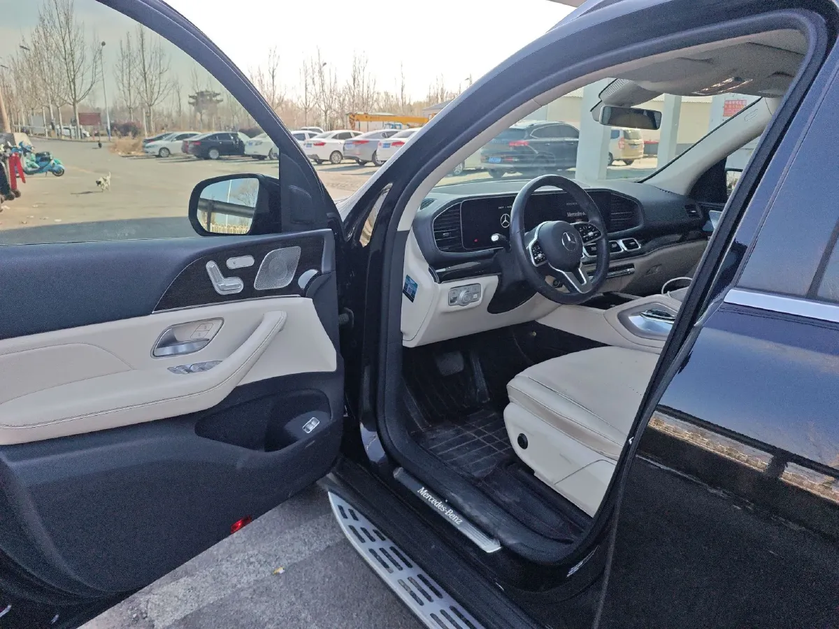 2020 Mercedes-Benz GLE Class 2.0T 258HP L4 9AT,autocango,china used car exporter,china ev exporter,chinese used car exporter,chinese used ev exporter