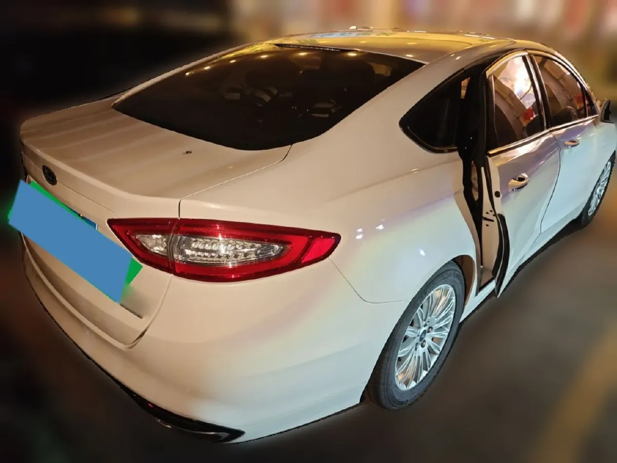 2013 Ford Mondeo 2.0T 203HP L4 6AT,autocango,china used car exporter,china ev exporter,chinese used car exporter,chinese used ev exporter