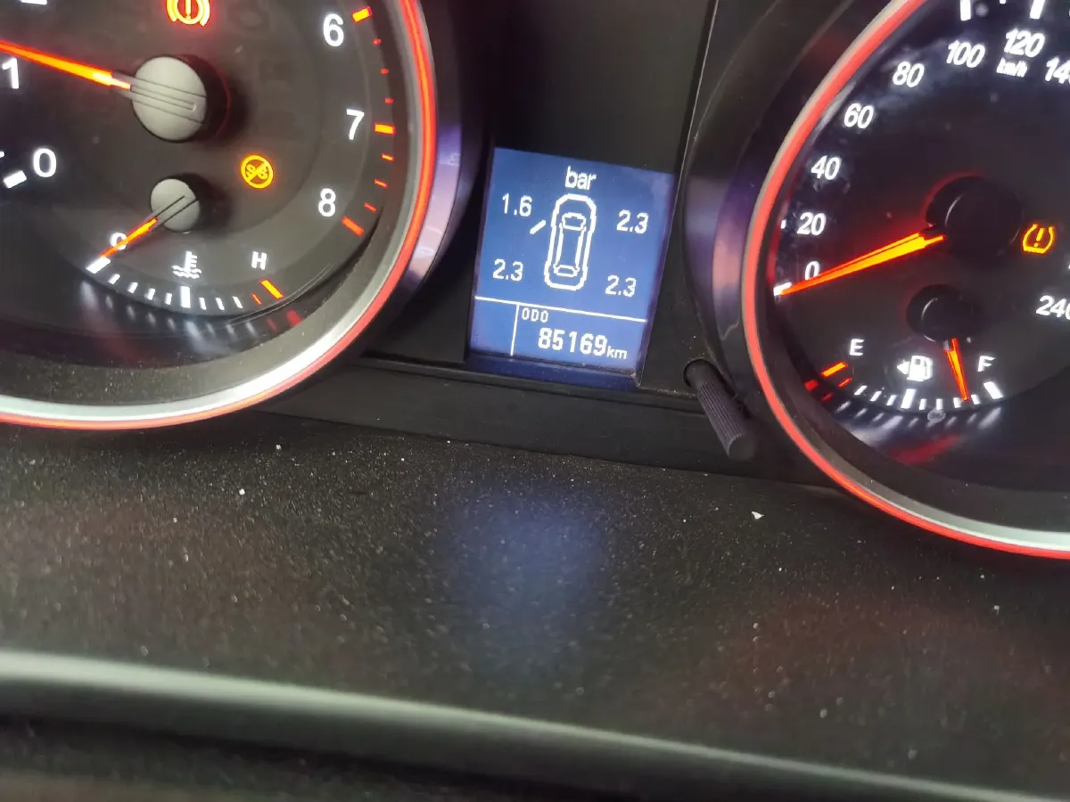 2017 Haval H6 1.5T 150HP L4 6MT,autocango,china used car exporter,china ev exporter,chinese used car exporter,chinese used ev exporter