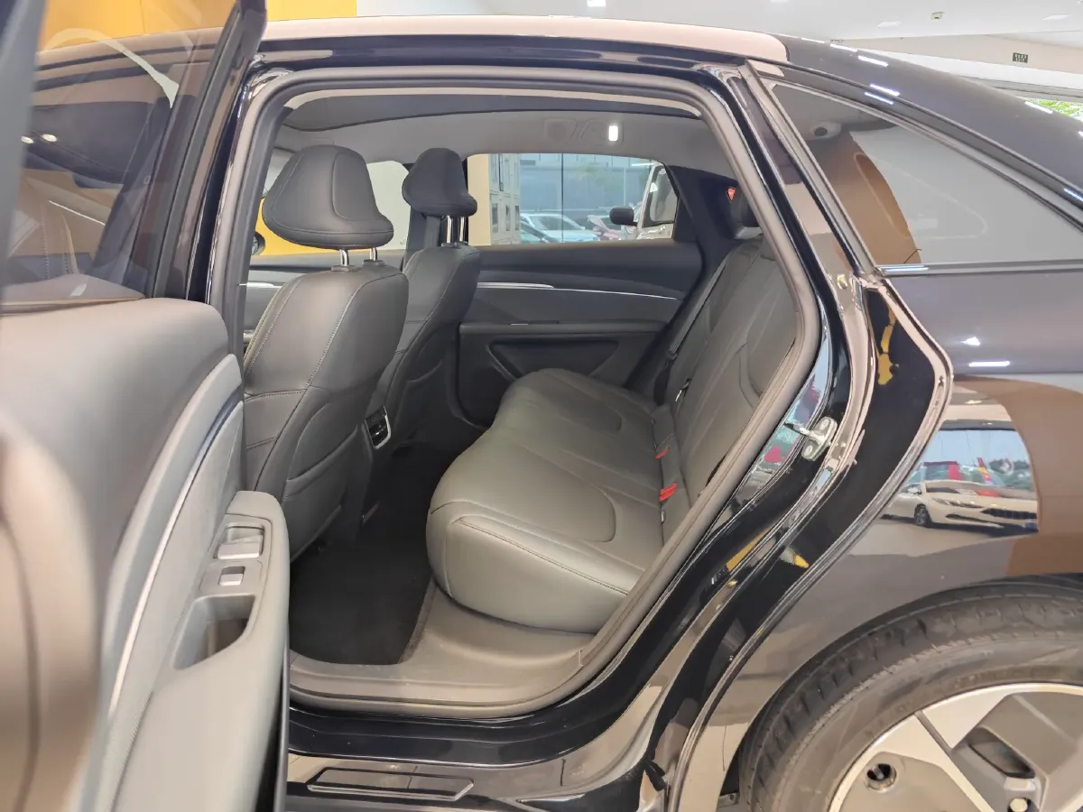 2024 Xpeng MONA M03 BEV 62.2KWH,autocango,china used car exporter,china ev exporter,chinese used car exporter,chinese used ev exporter