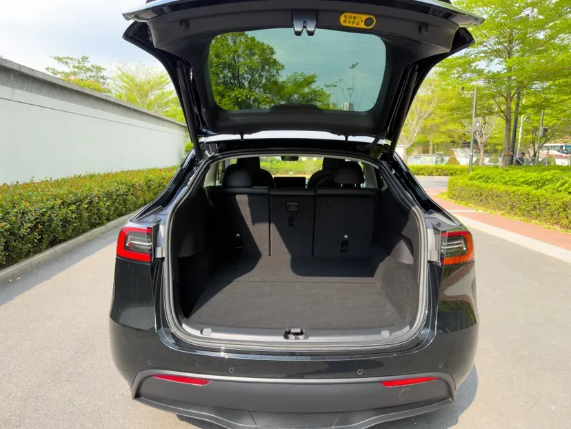 2023 Tesla Model Y BEV 60KWH,autocango,china used car exporter,china ev exporter,chinese used car exporter,chinese used ev exporter