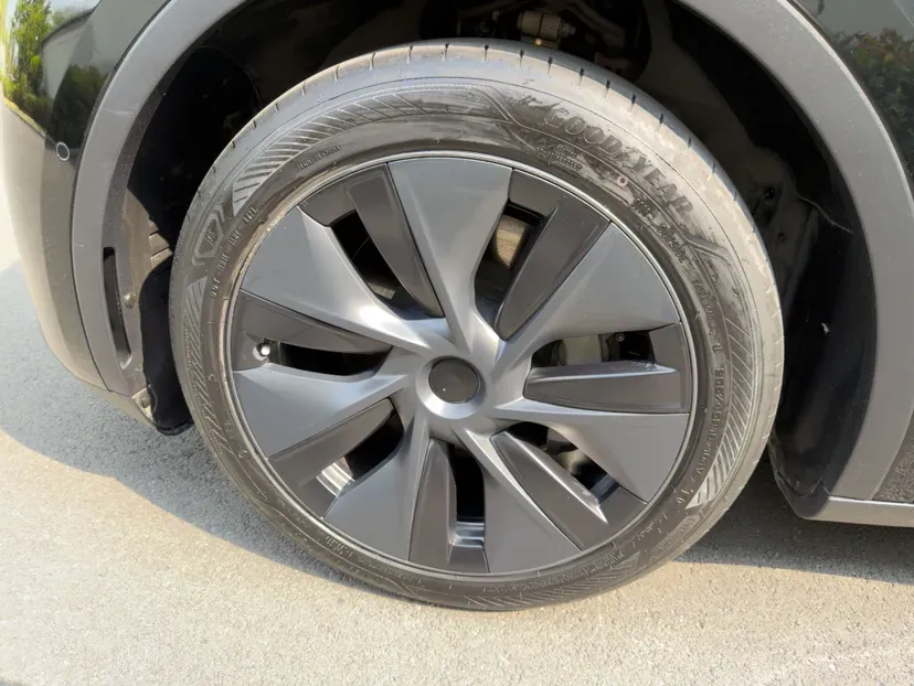 2023 Tesla Model Y BEV 60KWH,autocango,china used car exporter,china ev exporter,chinese used car exporter,chinese used ev exporter