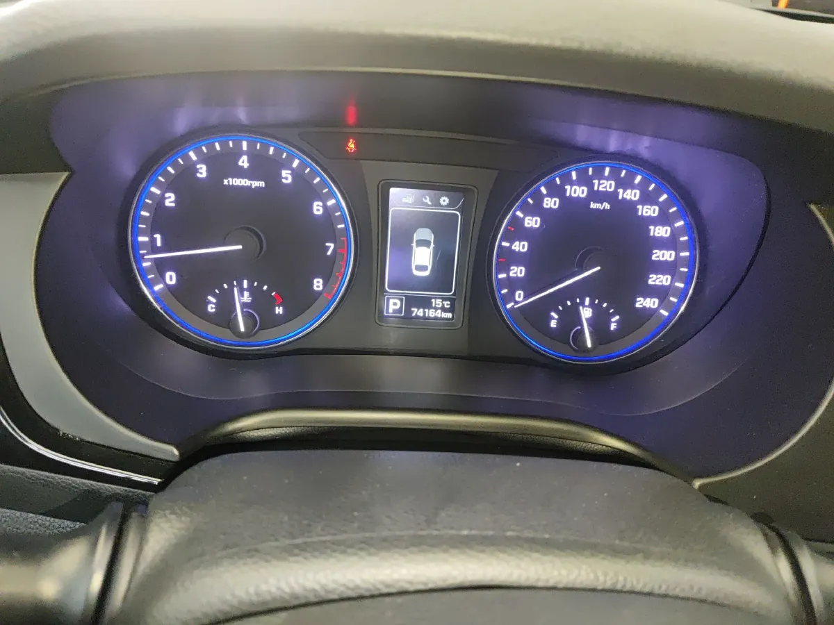 2014 Hyundai Mistra 1.8L 143HP L4 6AT,autocango,china used car exporter,china ev exporter,chinese used car exporter,chinese used ev exporter