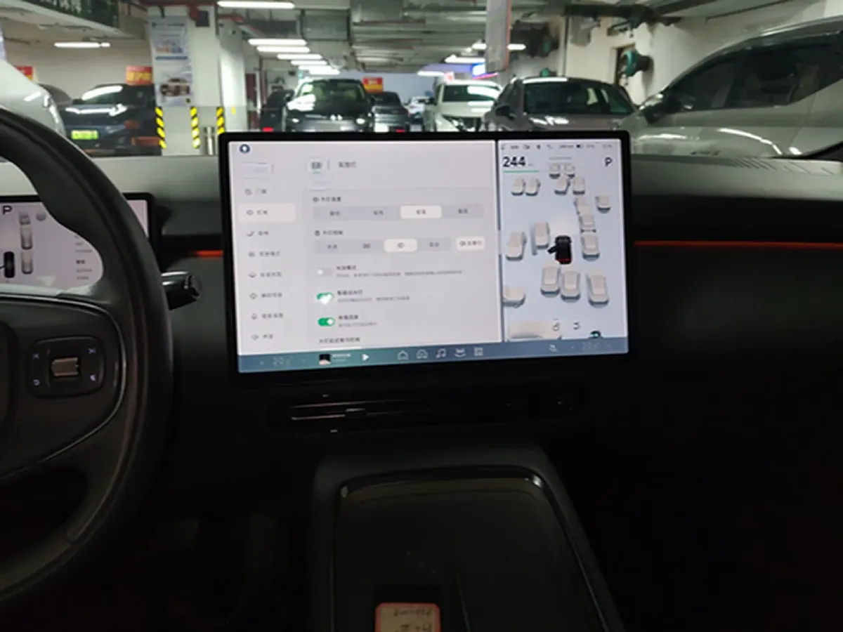 2024 Xpeng P7+ BEV 60.7KWH,autocango,china used car exporter,china ev exporter,chinese used car exporter,chinese used ev exporter