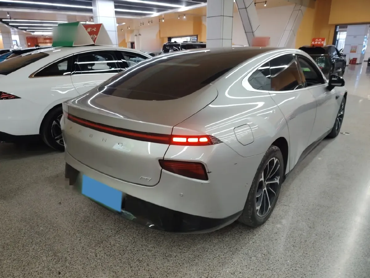 2022 Xpeng P7 BEV 77.9KWH,autocango,china used car exporter,china ev exporter,chinese used car exporter,chinese used ev exporter