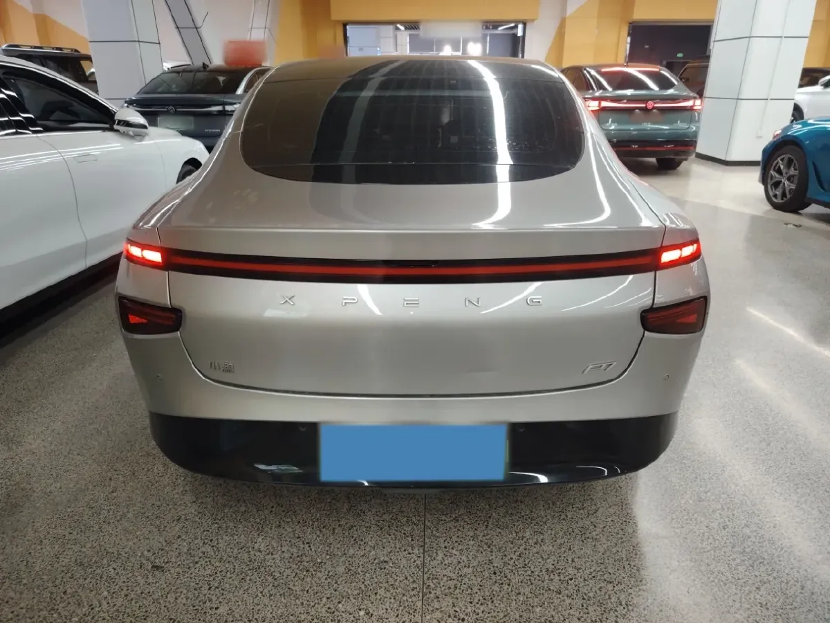 2022 Xpeng P7 BEV 77.9KWH,autocango,china used car exporter,china ev exporter,chinese used car exporter,chinese used ev exporter