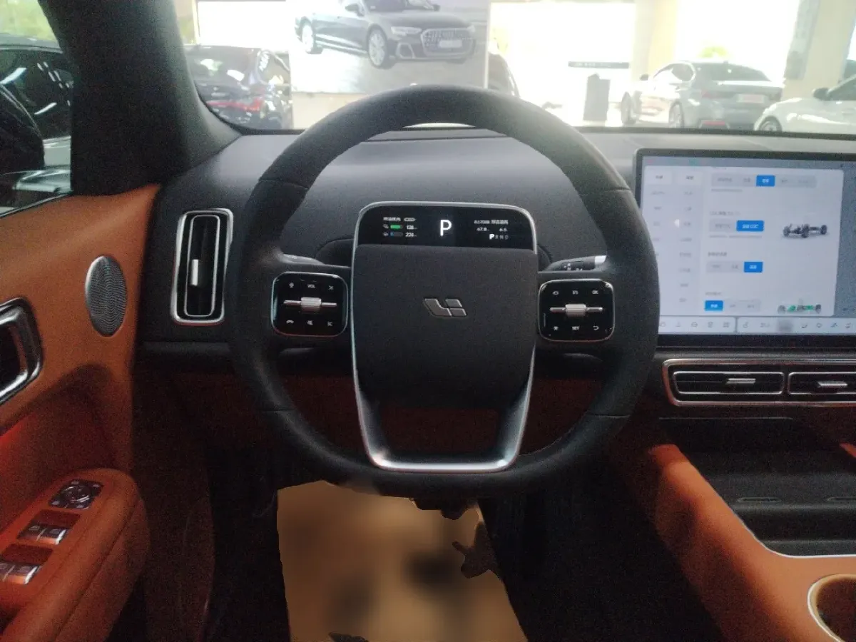 2023 Li L7 Range Extended 154HP REEV 40.9KWH,autocango,china used car exporter,china ev exporter,chinese used car exporter,chinese used ev exporter