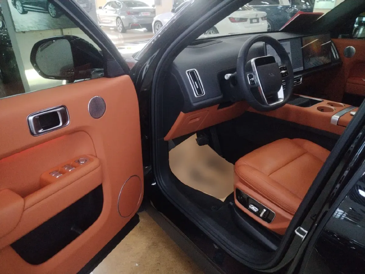 2023 Li L7 Range Extended 154HP REEV 40.9KWH,autocango,china used car exporter,china ev exporter,chinese used car exporter,chinese used ev exporter