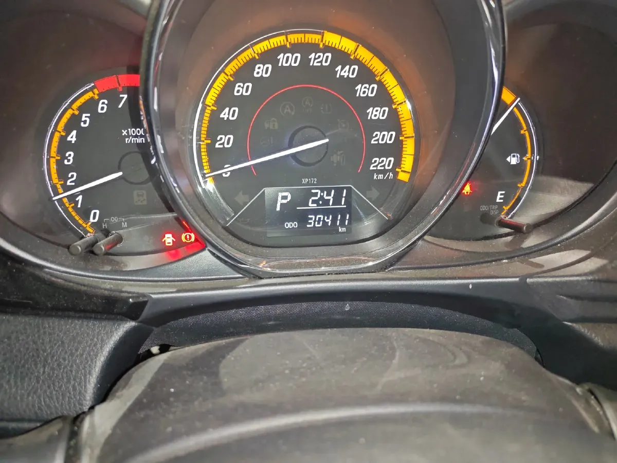 2022 Toyota Yaris L 1.5L 112HP L4 CVT,autocango,china used car exporter,china ev exporter,chinese used car exporter,chinese used ev exporter