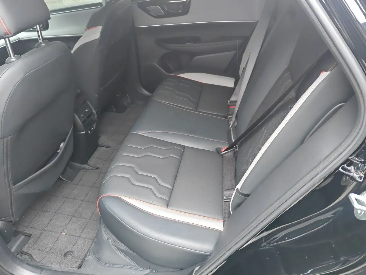 2024 Honda e:NS2 BEV 68.8KWH,autocango,china used car exporter,china ev exporter,chinese used car exporter,chinese used ev exporter