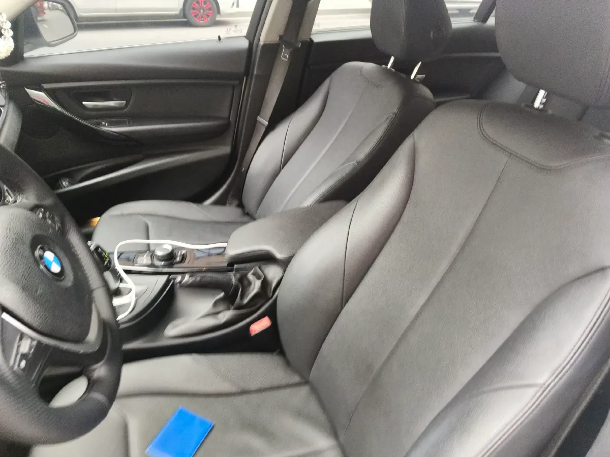 2017 BMW 3 Series 1.5T 136HP L3 8AT,autocango,china used car exporter,china ev exporter,chinese used car exporter,chinese used ev exporter