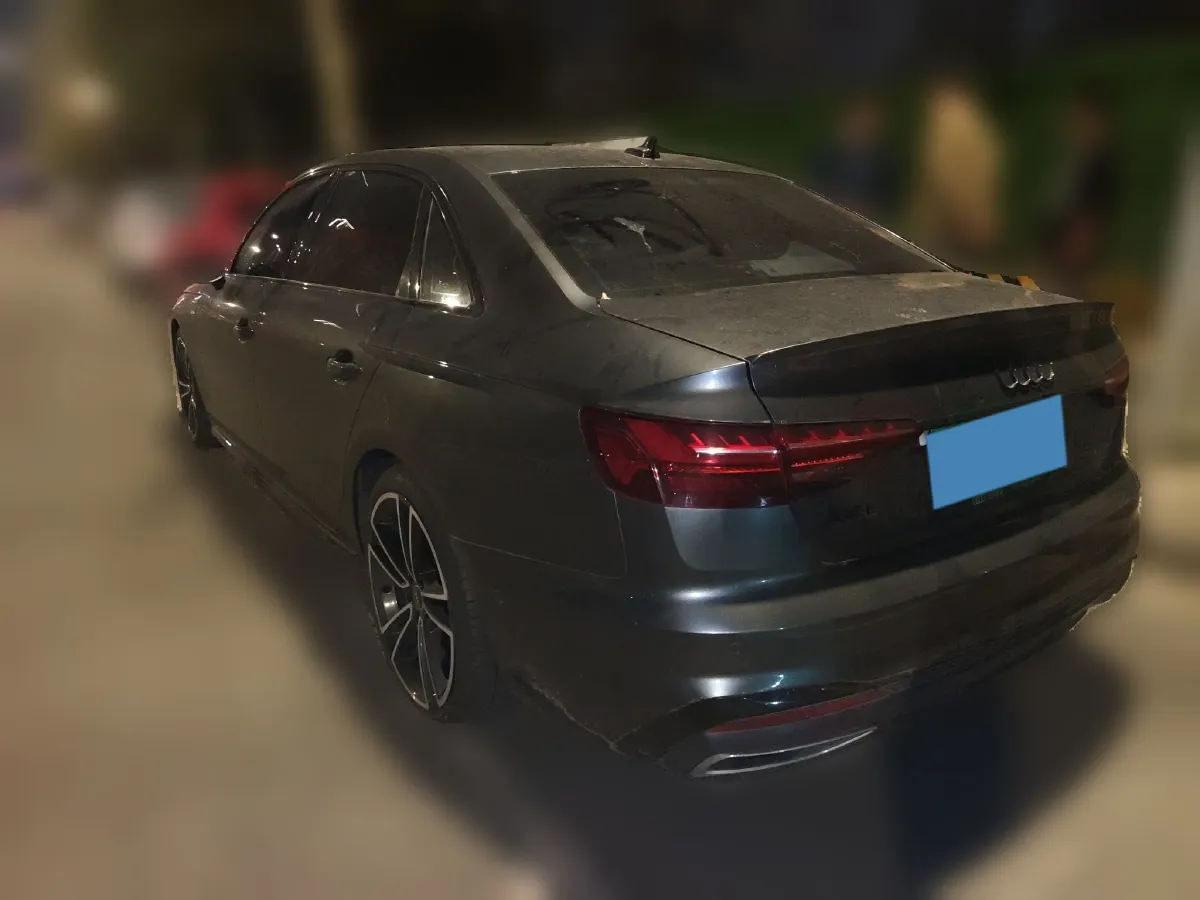 2023 Audi A4L 2.0T 245HP L4 7DCT,autocango,china used car exporter,china ev exporter,chinese used car exporter,chinese used ev exporter
