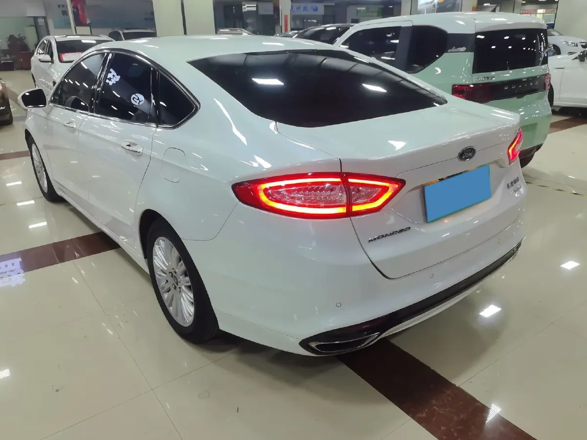 2013 Ford Mondeo 2.0T 203HP L4 6AT,autocango,china used car exporter,china ev exporter,chinese used car exporter,chinese used ev exporter