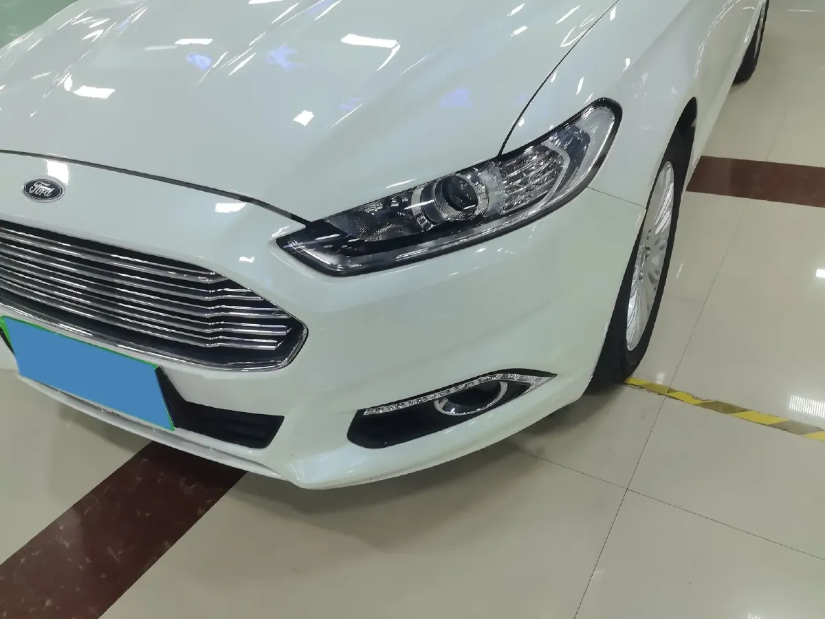 2013 Ford Mondeo 2.0T 203HP L4 6AT,autocango,china used car exporter,china ev exporter,chinese used car exporter,chinese used ev exporter