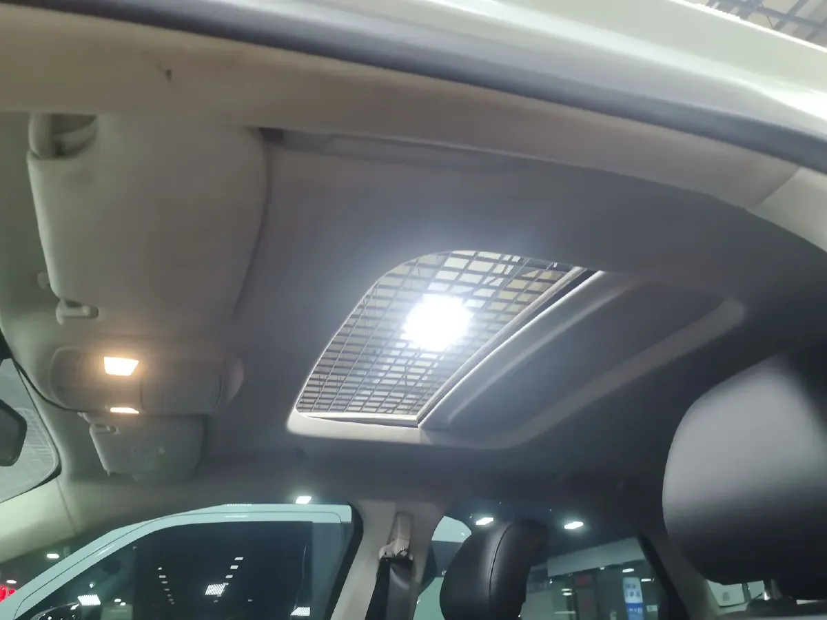 2013 Ford Mondeo 2.0T 203HP L4 6AT,autocango,china used car exporter,china ev exporter,chinese used car exporter,chinese used ev exporter