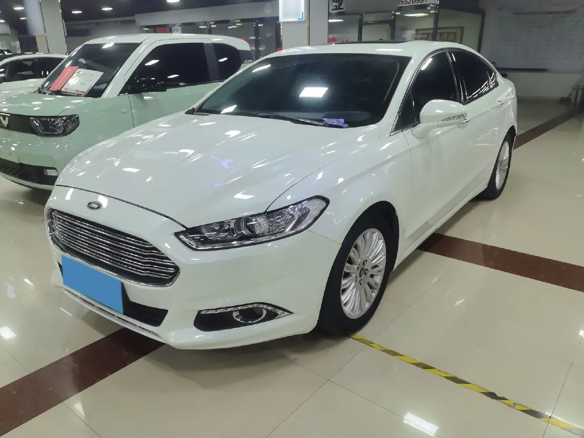 2013 Ford Mondeo 2.0T 203HP L4 6AT,autocango,china used car exporter,china ev exporter,chinese used car exporter,chinese used ev exporter