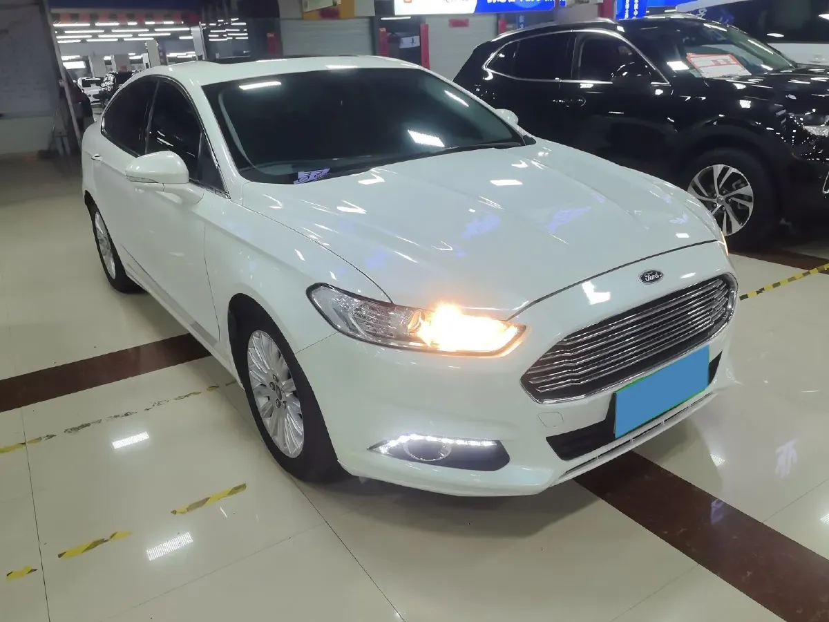 2013 Ford Mondeo 2.0T 203HP L4 6AT,autocango,china used car exporter,china ev exporter,chinese used car exporter,chinese used ev exporter