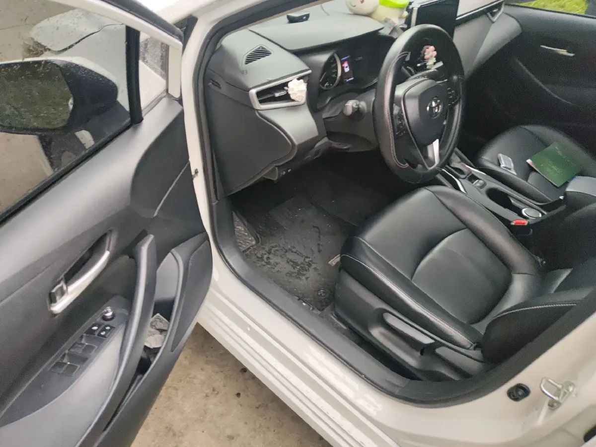 2021 Toyota Corolla 1.2T 116HP L4 CVT,autocango,china used car exporter,china ev exporter,chinese used car exporter,chinese used ev exporter