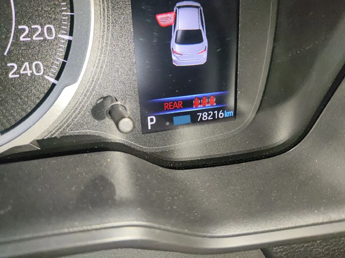 2021 Toyota Corolla 1.2T 116HP L4 CVT,autocango,china used car exporter,china ev exporter,chinese used car exporter,chinese used ev exporter