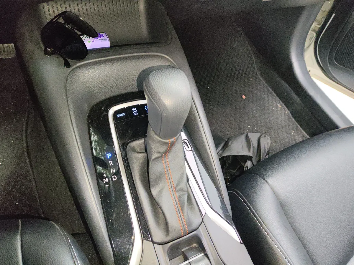 2021 Toyota Corolla 1.2T 116HP L4 CVT,autocango,china used car exporter,china ev exporter,chinese used car exporter,chinese used ev exporter