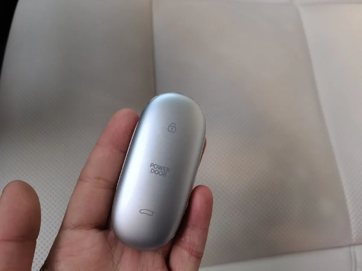 2025 Li MEGA BEV,autocango,china used car exporter,china ev exporter,chinese used car exporter,chinese used ev exporter