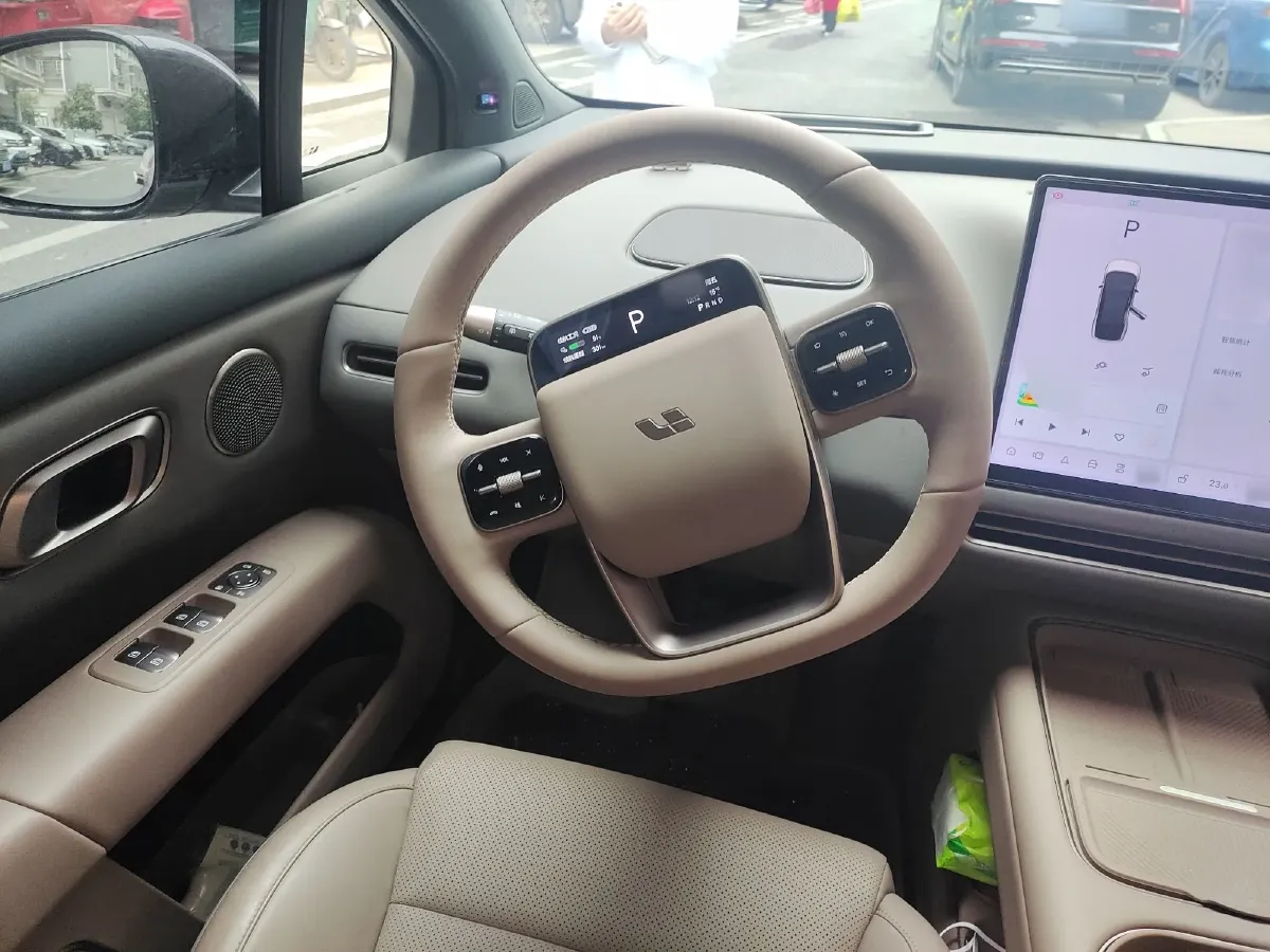 2025 Li i6 BEV,autocango,china used car exporter,china ev exporter,chinese used car exporter,chinese used ev exporter