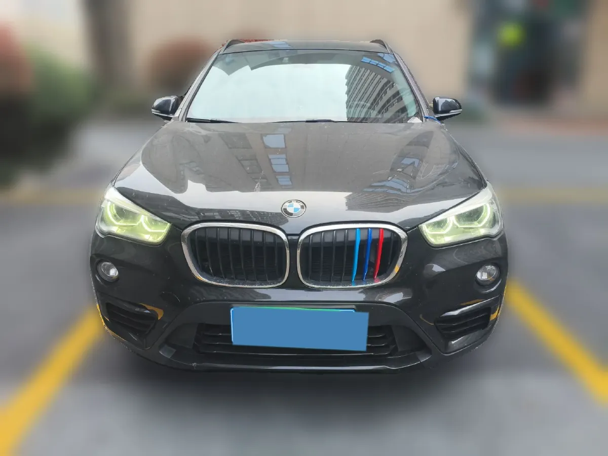 2019 BMW X1 2.0T 192HP L4 8AT,autocango,china used car exporter,china ev exporter,chinese used car exporter,chinese used ev exporter