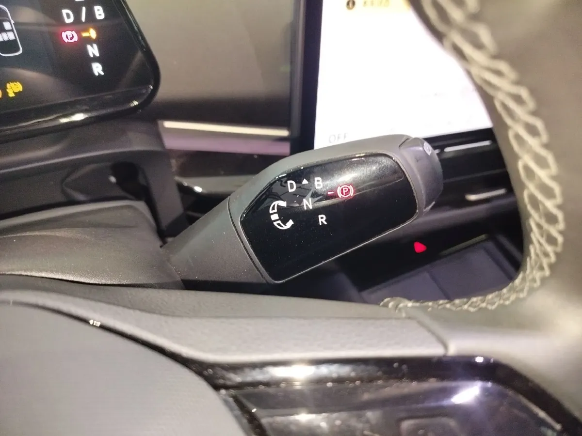 2024 Volkswagen ID.UNYX 06 BEV 82.4KWH,autocango,china used car exporter,china ev exporter,chinese used car exporter,chinese used ev exporter