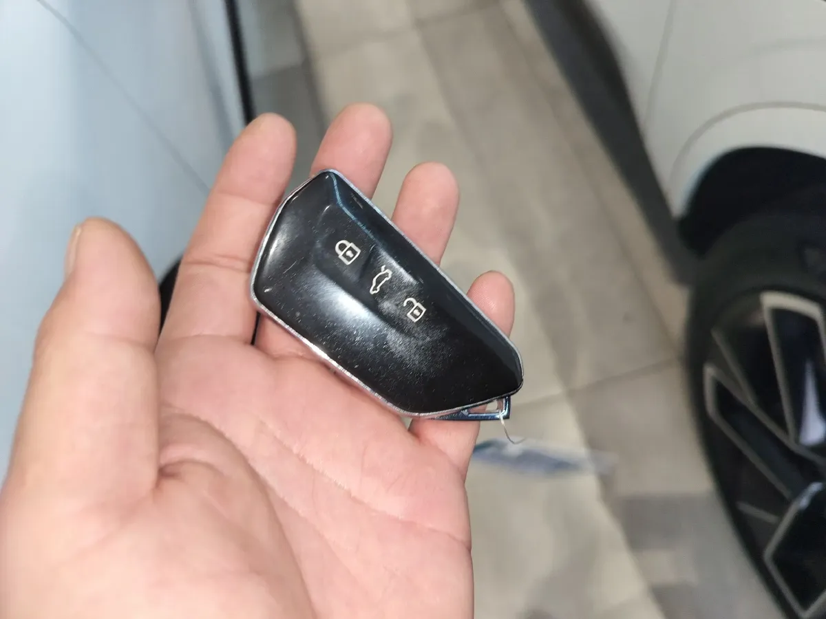 2024 Volkswagen ID.UNYX 06 BEV 82.4KWH,autocango,china used car exporter,china ev exporter,chinese used car exporter,chinese used ev exporter