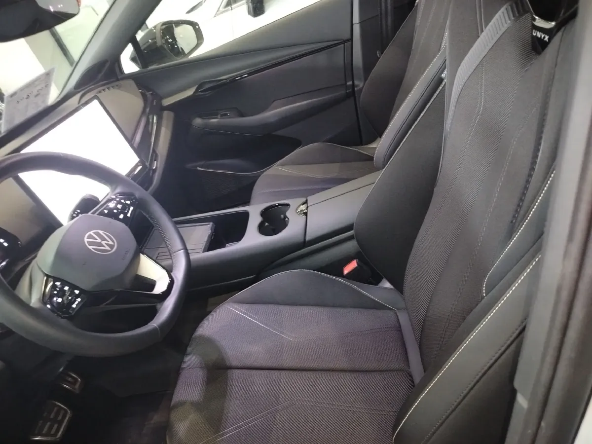 2024 Volkswagen ID.UNYX 06 BEV 82.4KWH,autocango,china used car exporter,china ev exporter,chinese used car exporter,chinese used ev exporter